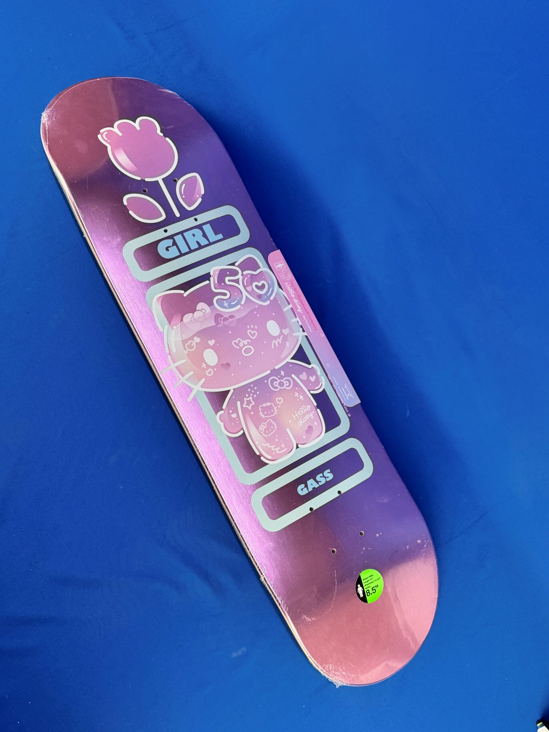 Girl Hello Kitty 50Th Anniversary Skateboard Deck