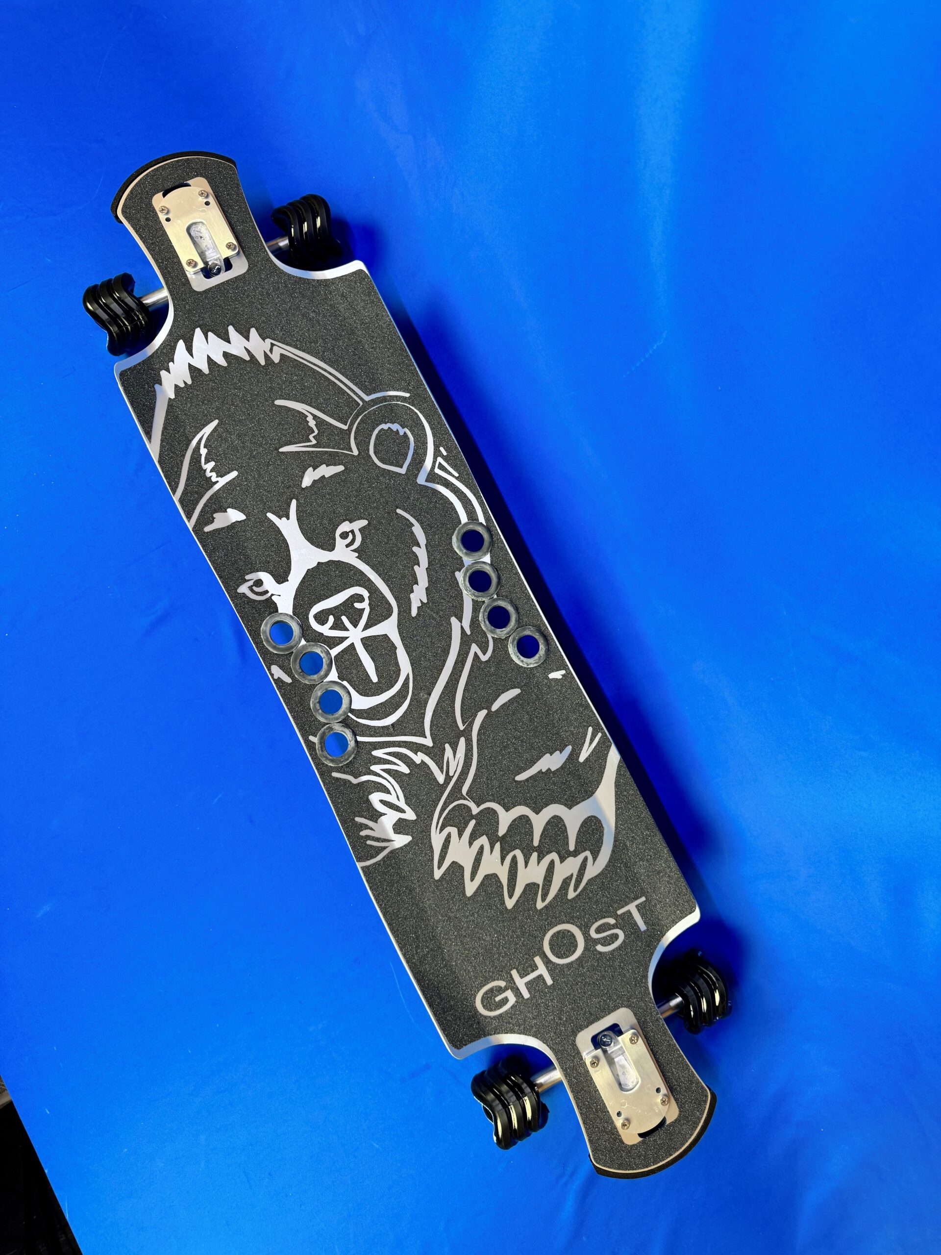 Aluminum Longboard Kodiak Silver – 42 Inch longboarding skateboard custom longboarding skateboard